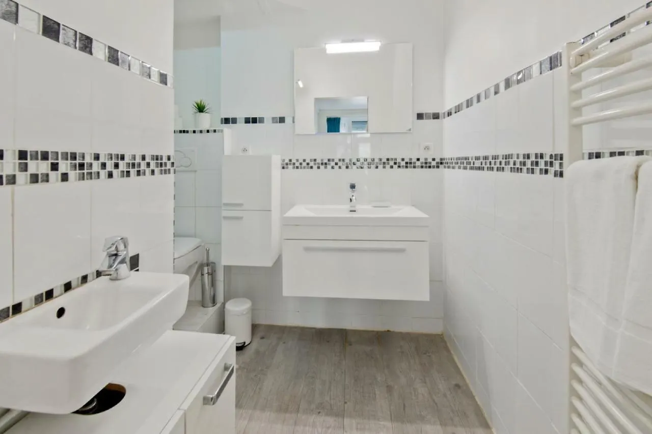 باريس Luckey Homes - Rue Vulpian 0*,  فرنسا